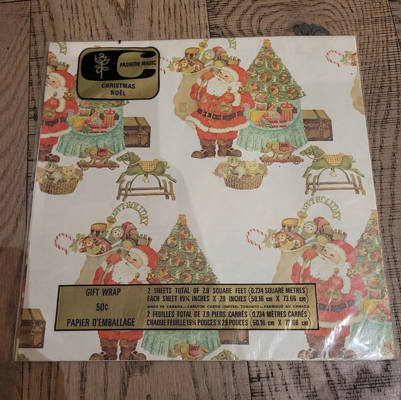 Other - Vintage Christmas Festive Holiday Fashion Magic Greetings Gift Wrap  Wrap Santa